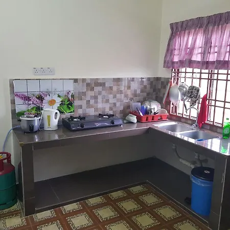 Homestay Che Wan Kuantan Luaran gambar